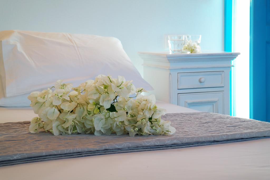 Miramare Hotel Folégandros Екстериор снимка